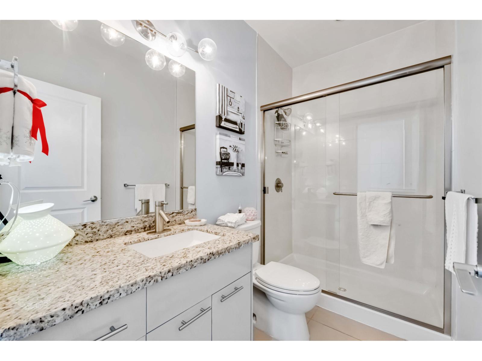 421 2970 King George Boulevard Property Photo 22