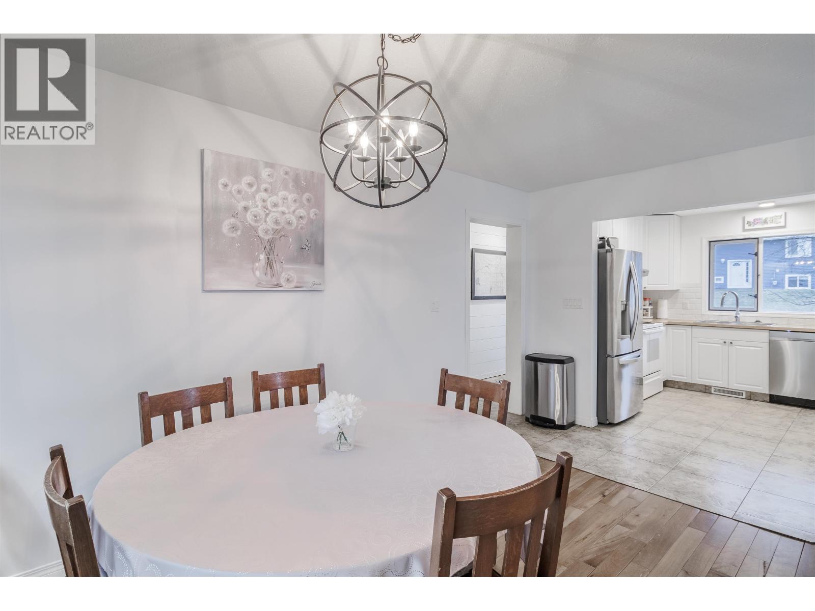 4715 Parker Court Property Photo 14