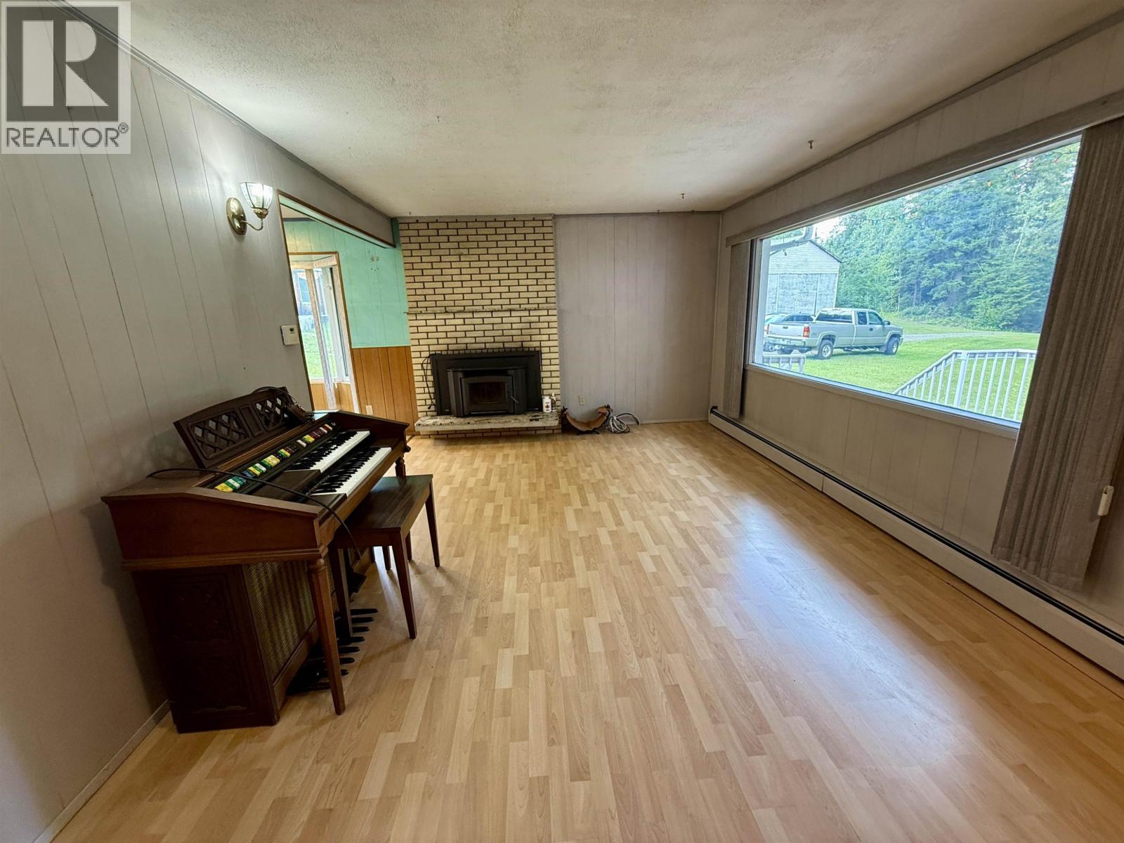 9921 Haldi Road Property Photo 14