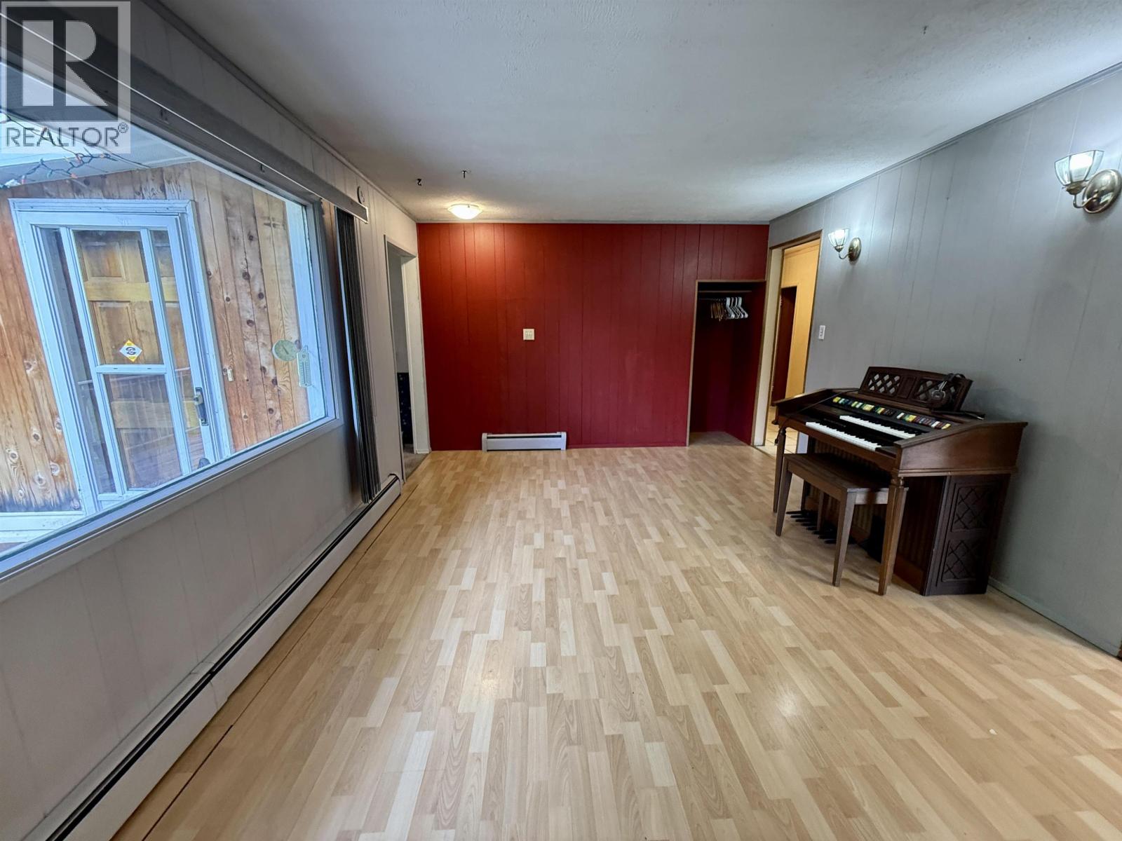 9921 Haldi Road Property Photo 15
