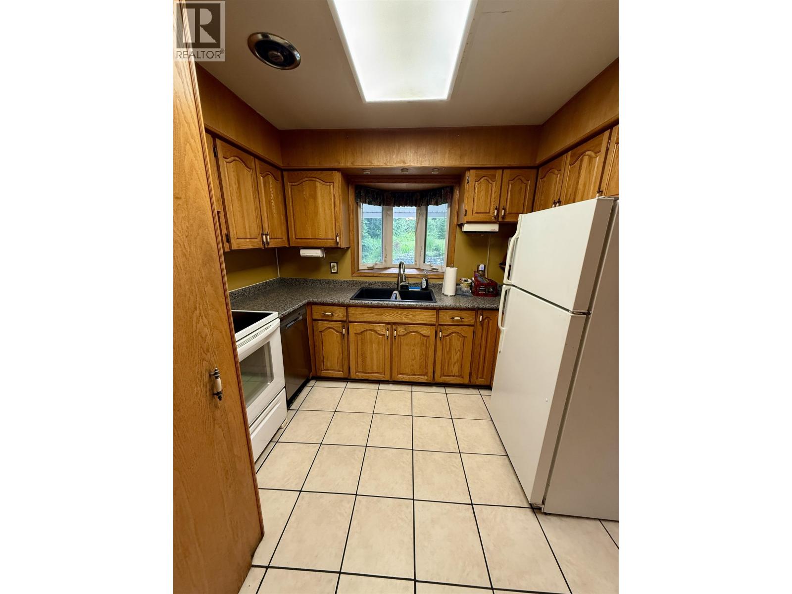 9921 Haldi Road Property Photo 17