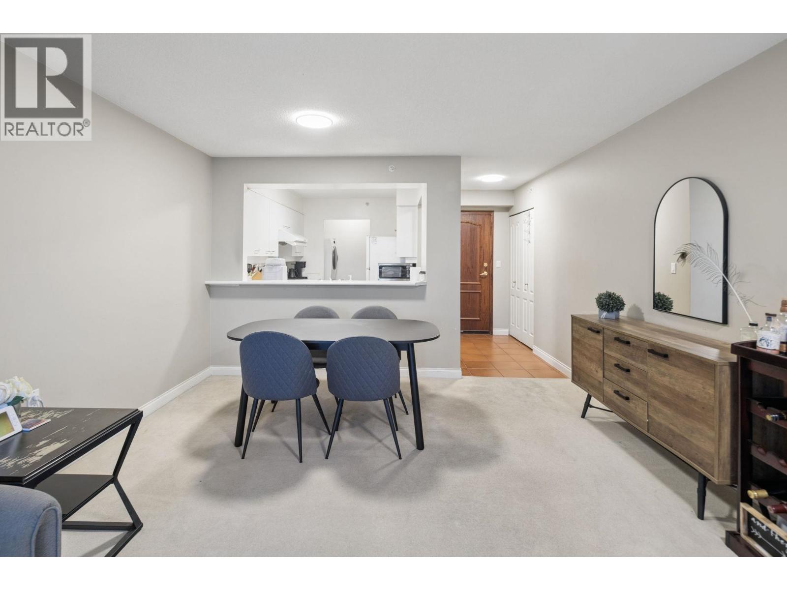 707 7380 Elmbridge Way Property Photo 7