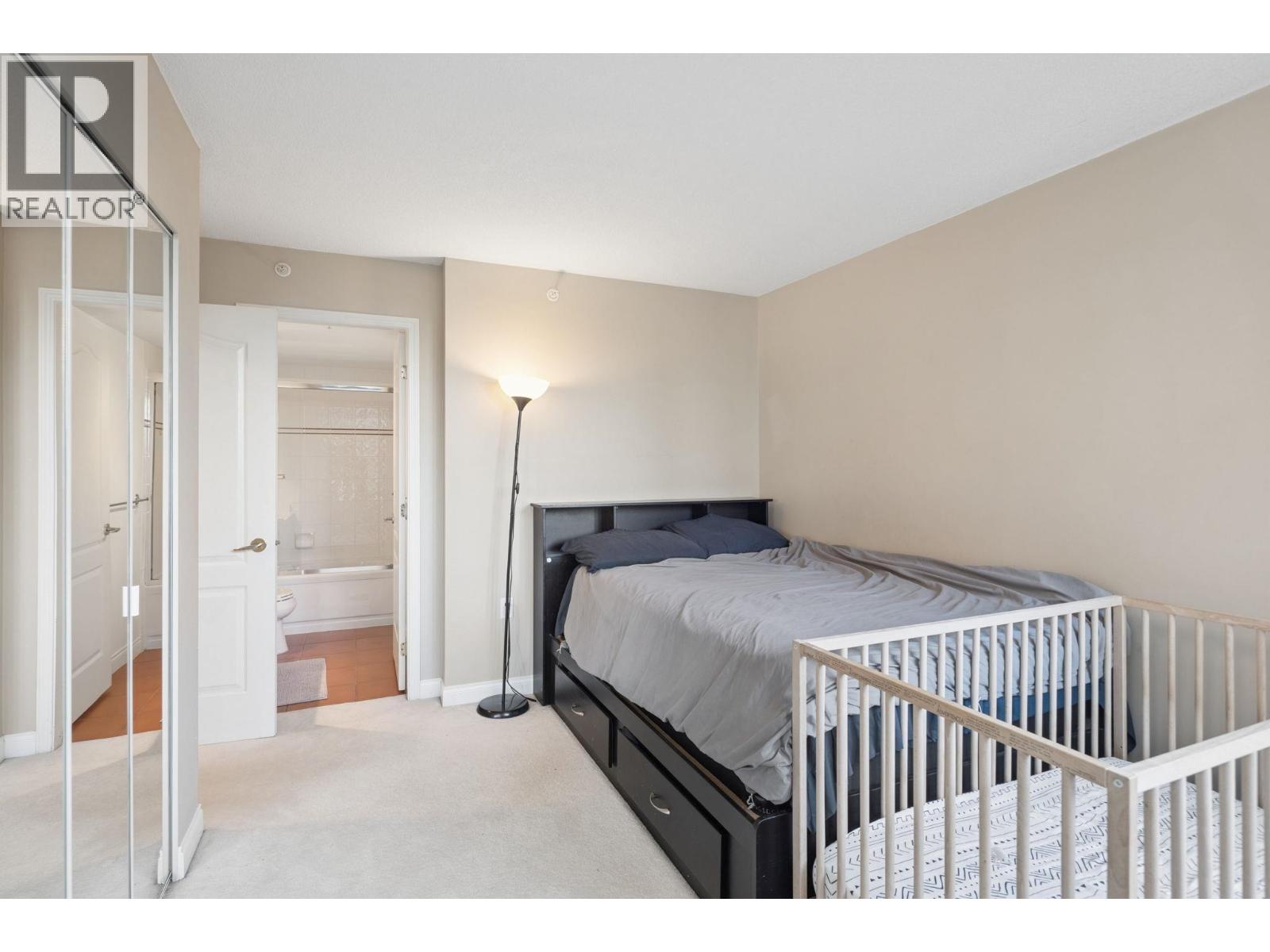 707 7380 Elmbridge Way Property Photo 14
