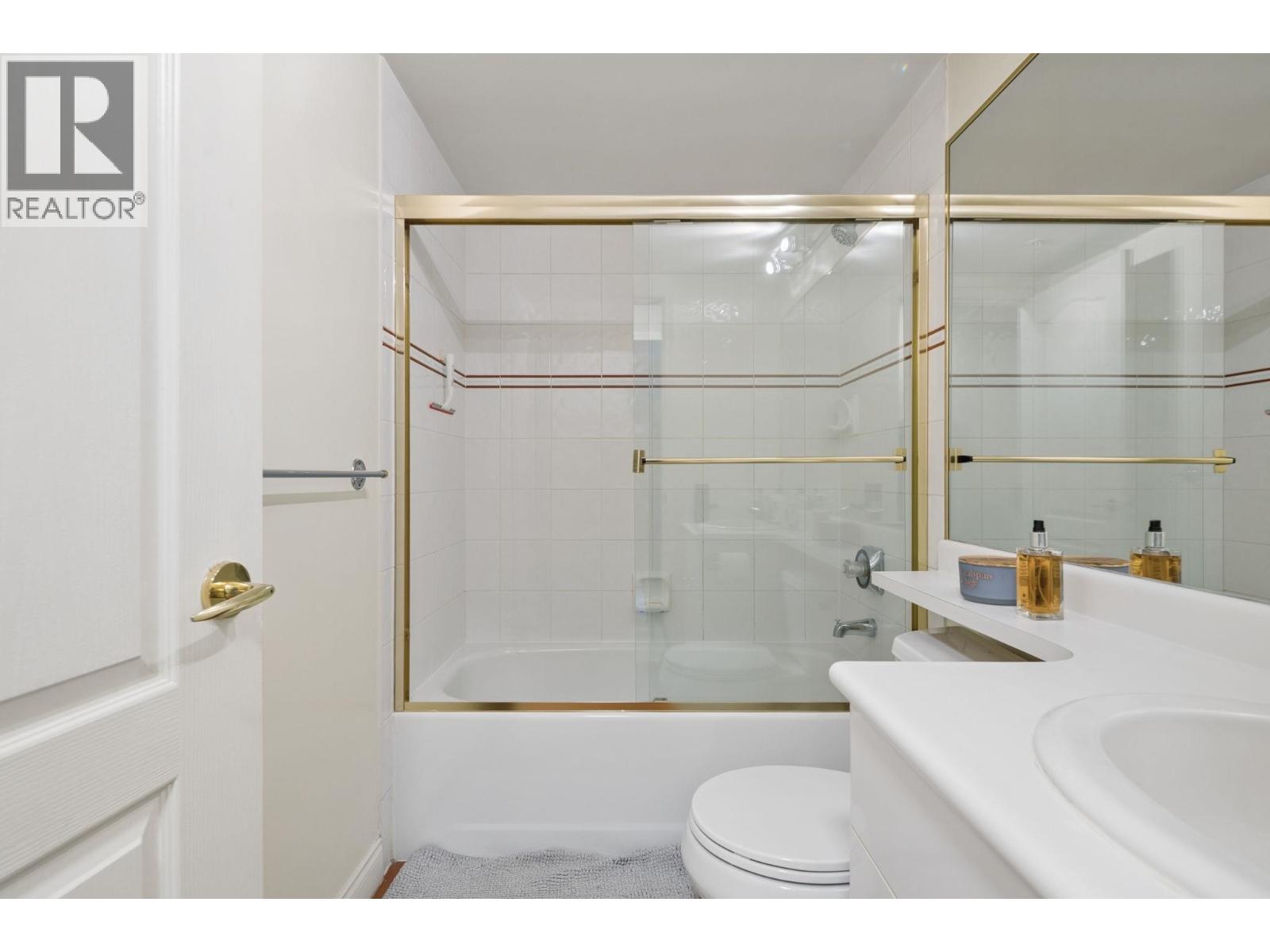 707 7380 Elmbridge Way Property Photo 17