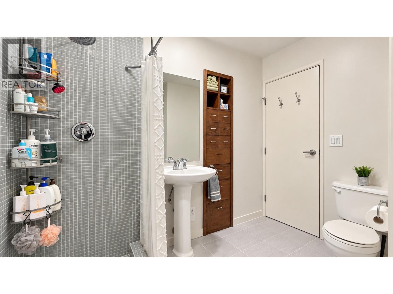 3352 Vincent Street Property Photo 20