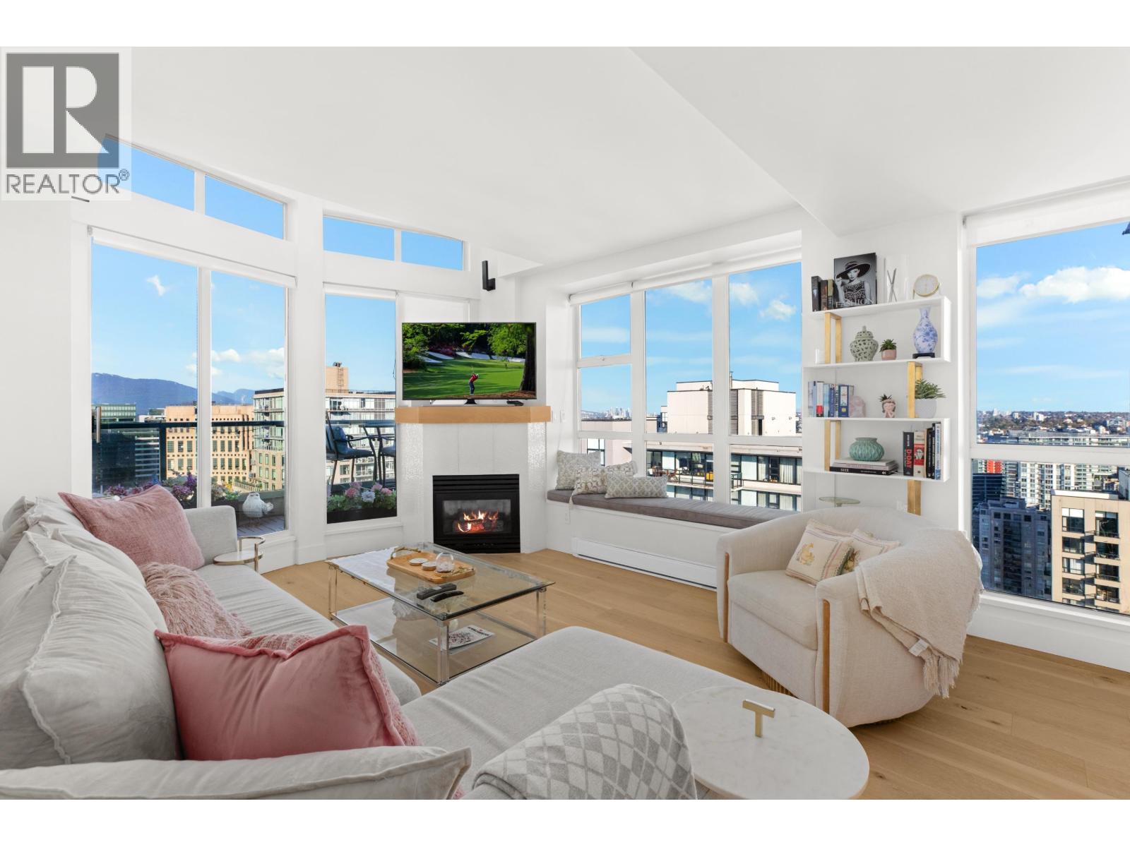 3602 939 Homer Street Property Photo 1