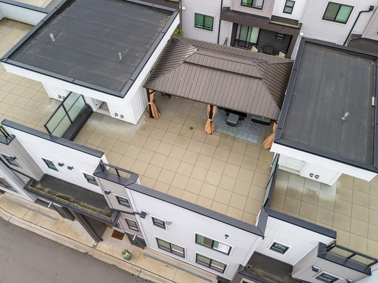 3 20057 82 Avenue Property Photo 28