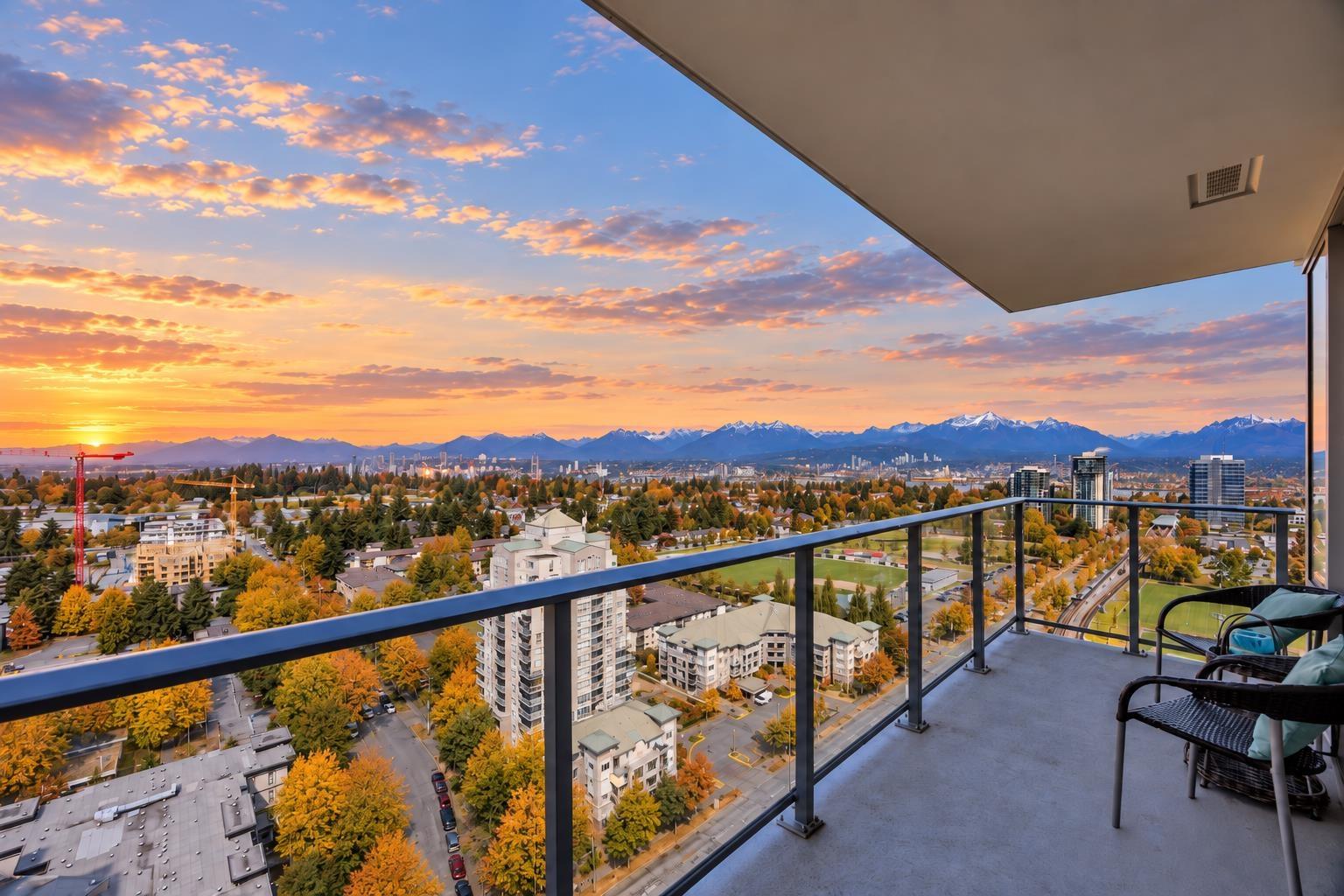 2202 13428 105 AVENUE Property Photo 1