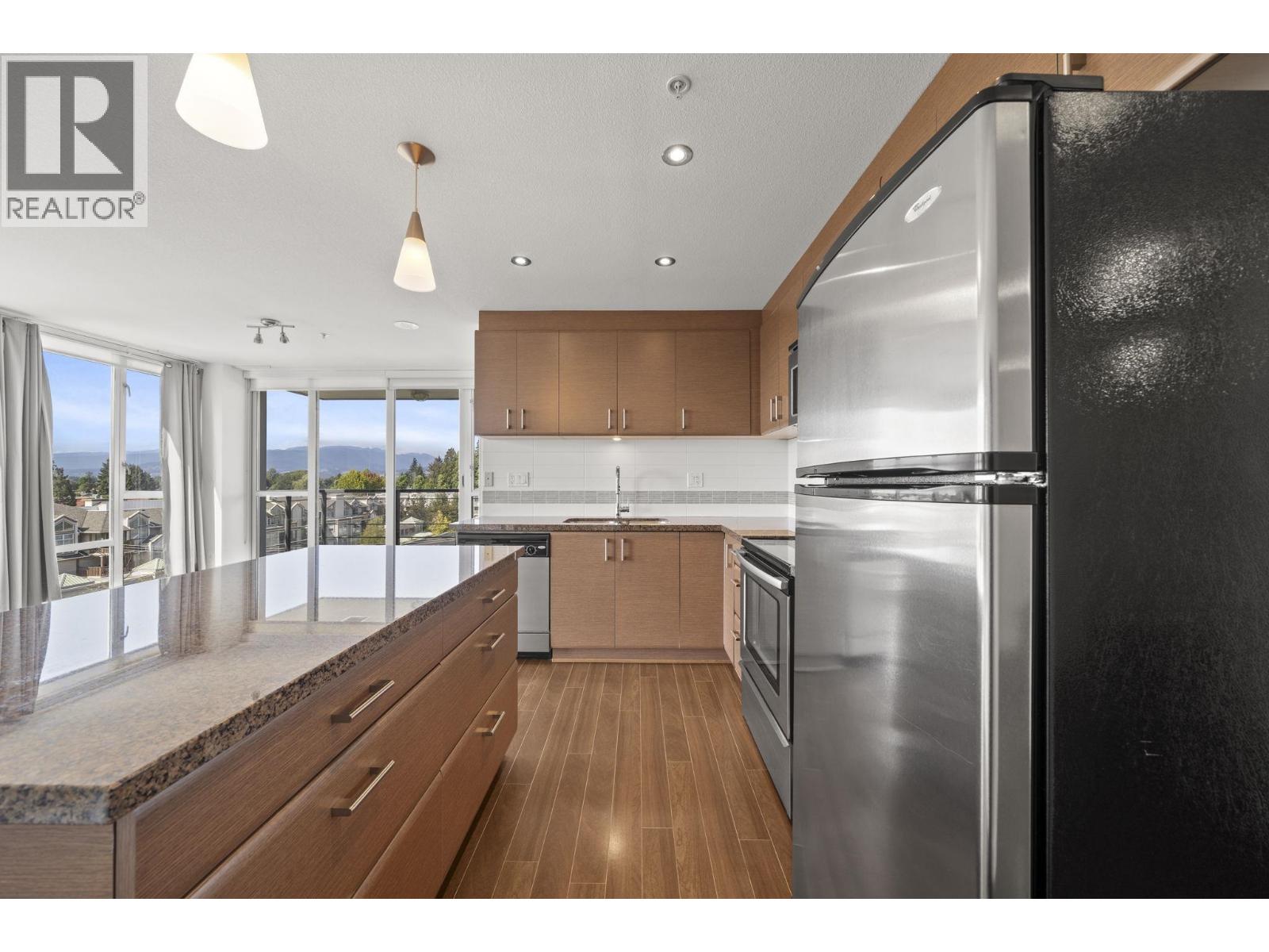 603 12069 Harris Road Property Photo 3