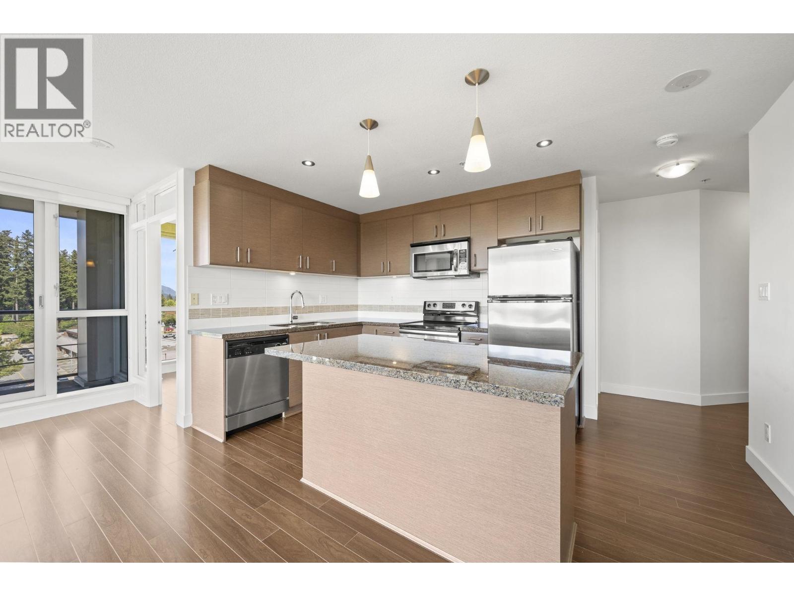 603 12069 Harris Road Property Photo 10