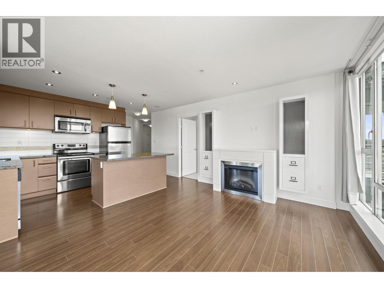 603 12069 Harris Road Property Photo 14
