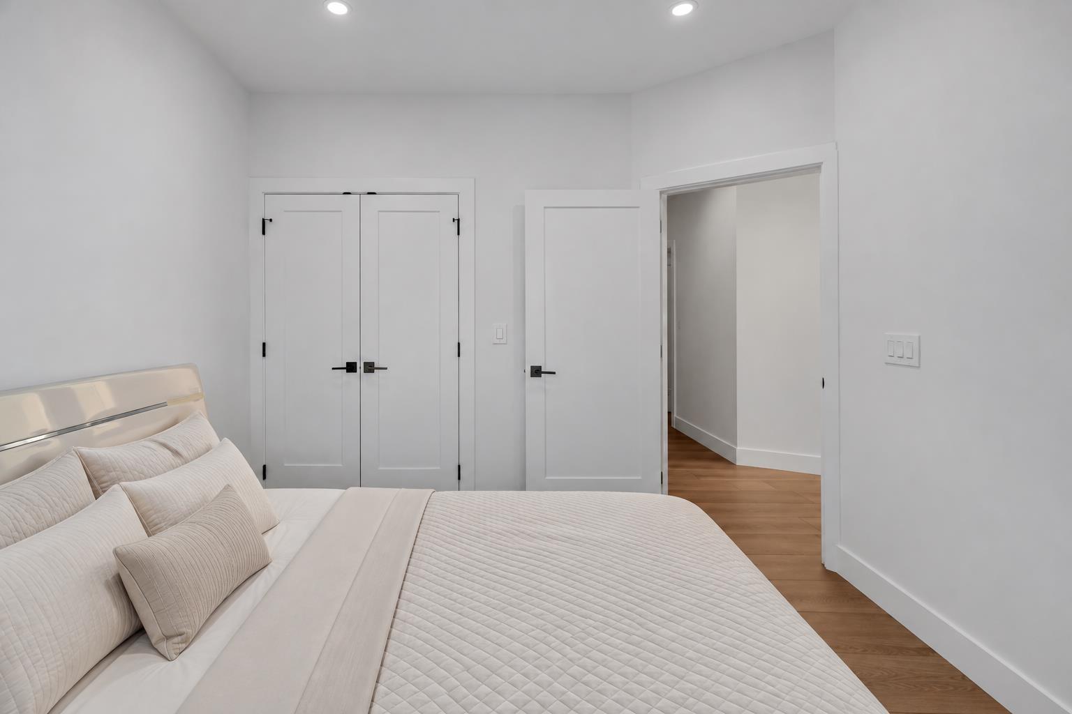 102 11410 139 Street Property Photo 17