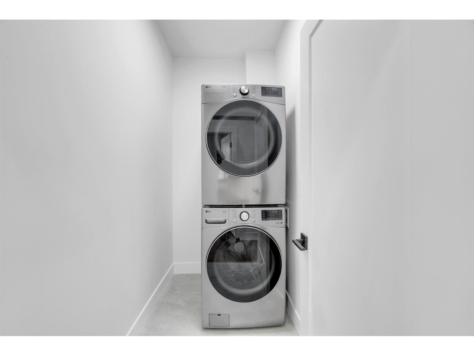 102 11410 139 Street Property Photo 20