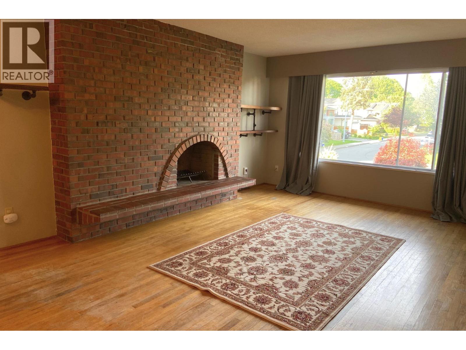 10151 Rosedene Crescent Property Photo 4
