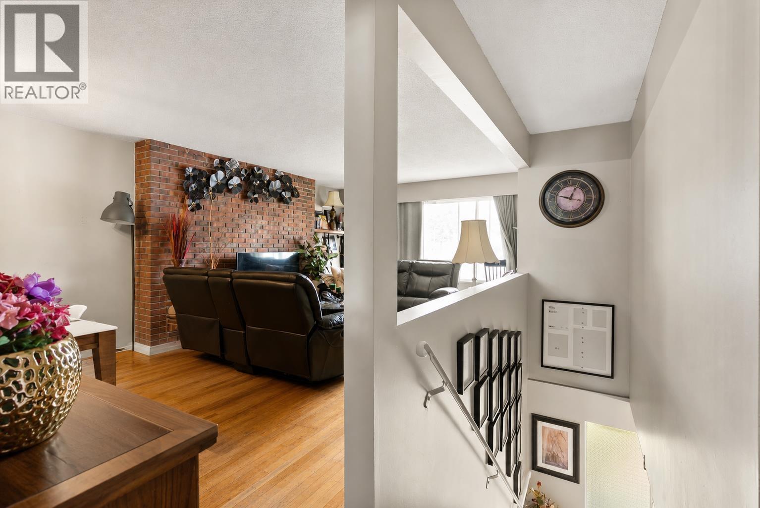 10151 Rosedene Crescent Property Photo 5