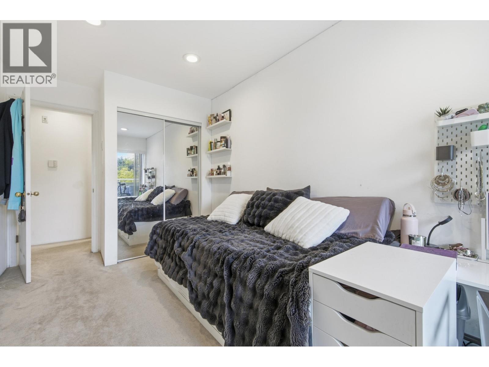 107 3280 W Broadway Property Photo 19