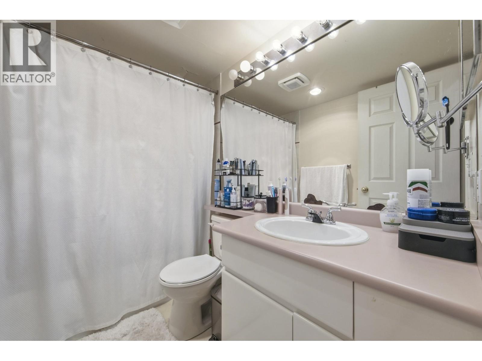 107 3280 W Broadway Property Photo 21