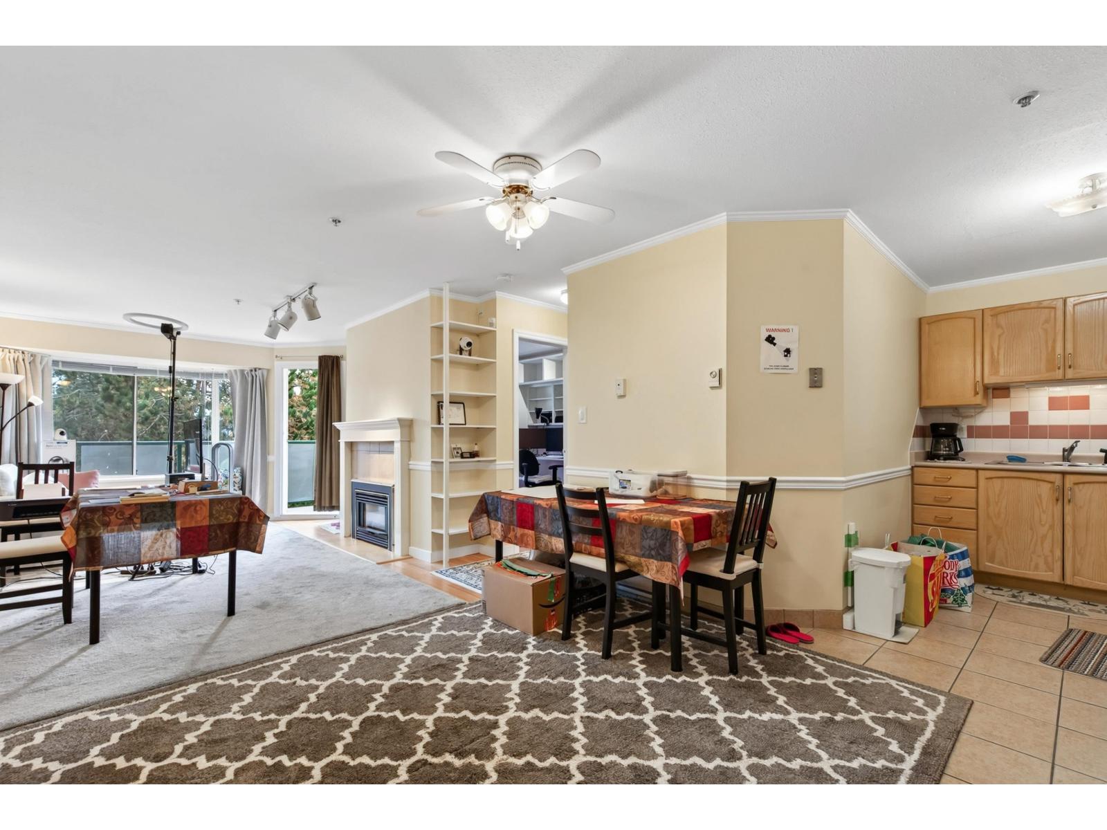413 2962 Trethewey Street Property Photo 4
