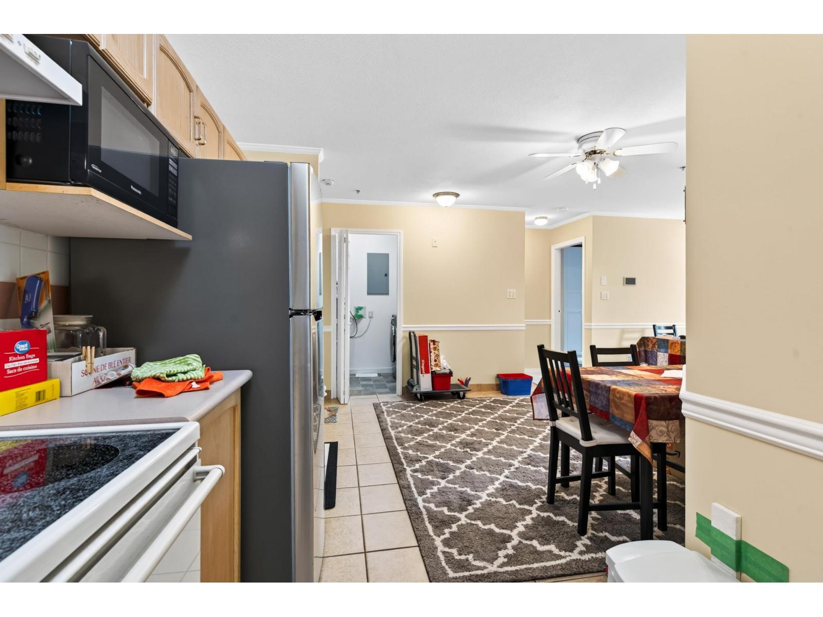 413 2962 Trethewey Street Property Photo 7