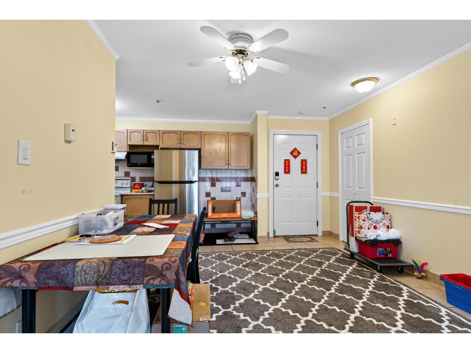 413 2962 Trethewey Street Property Photo 15