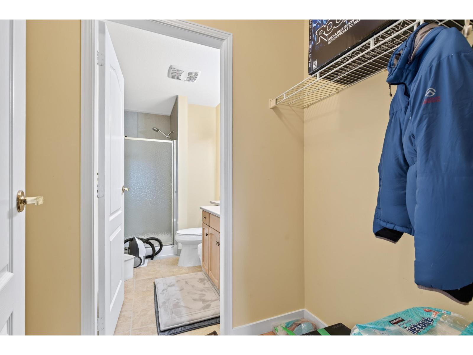 413 2962 Trethewey Street Property Photo 25