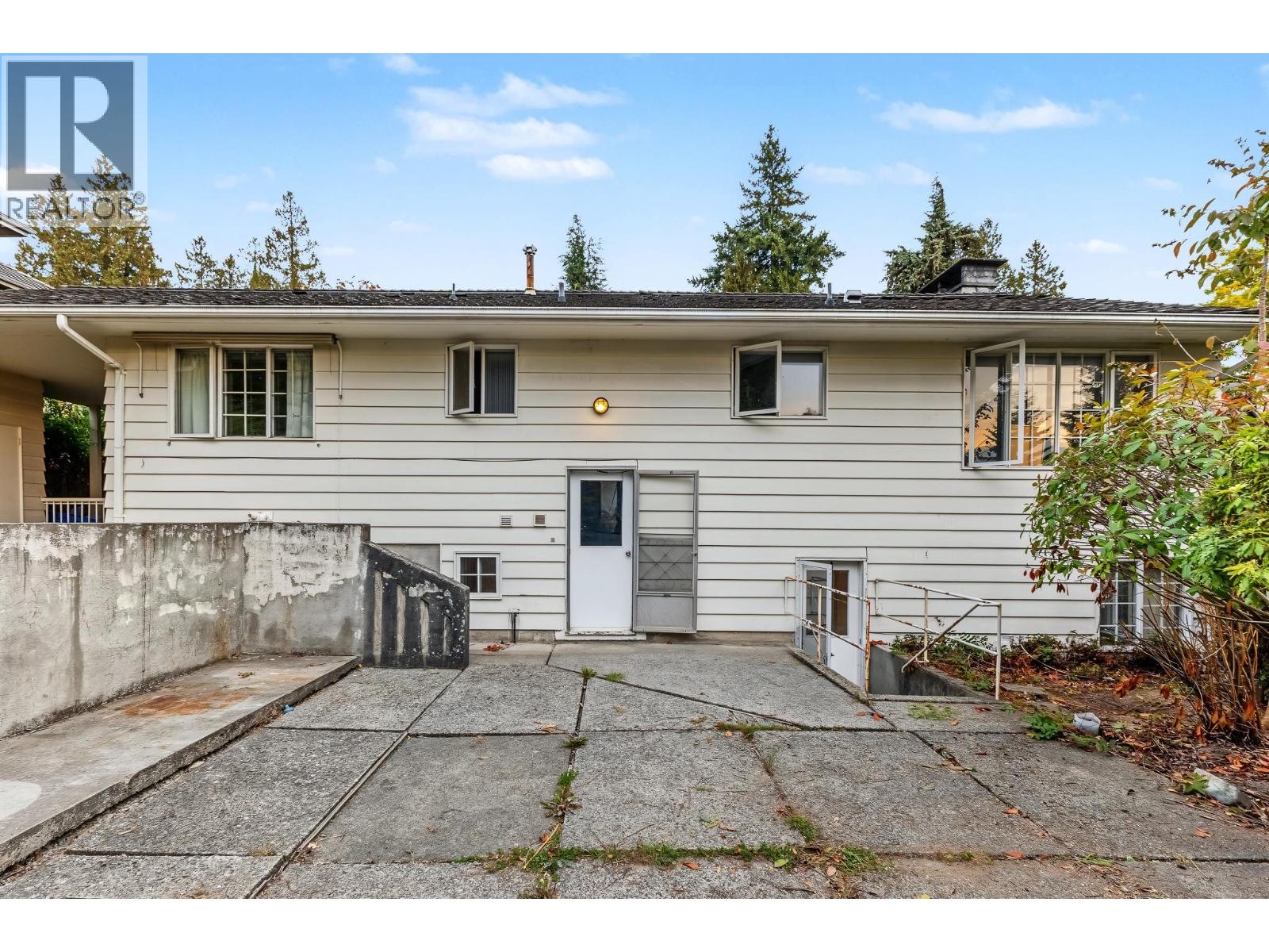 410 Ashley Street Property Photo 19