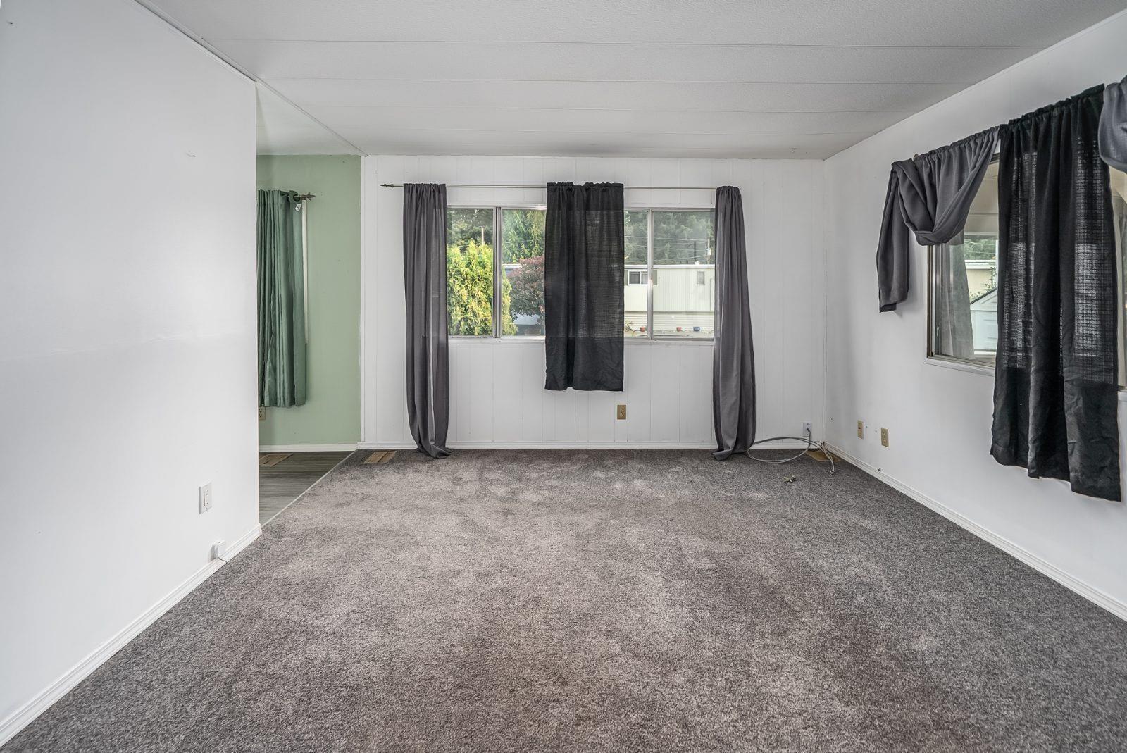 21 3031 200 Street Property Photo 3