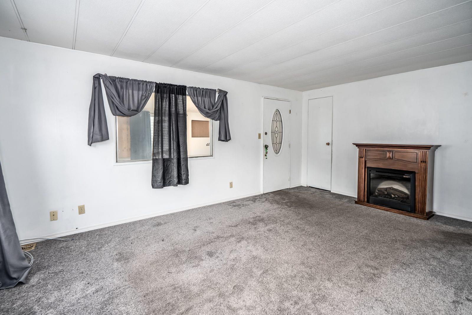 21 3031 200 Street Property Photo 9