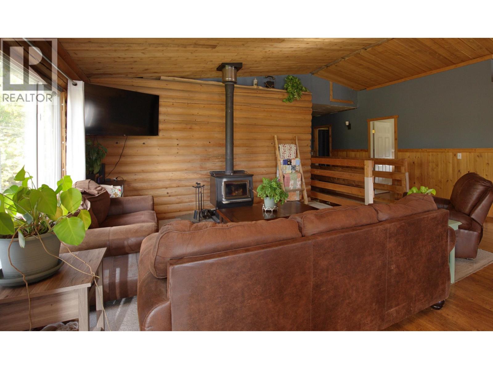 495 Jackpine Road Property Photo 15