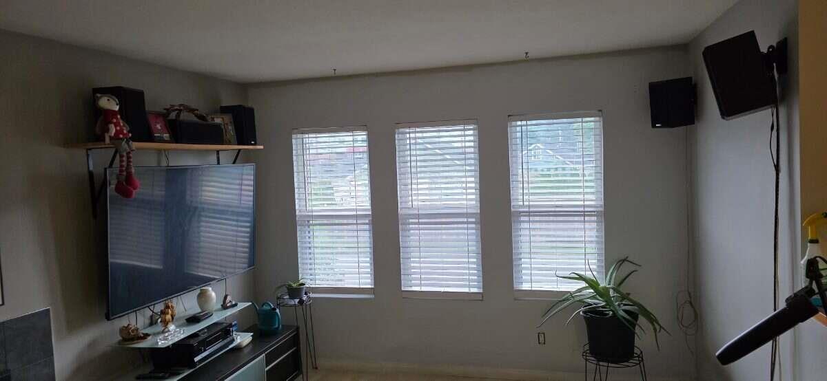 12809 114 Avenue Property Photo 2