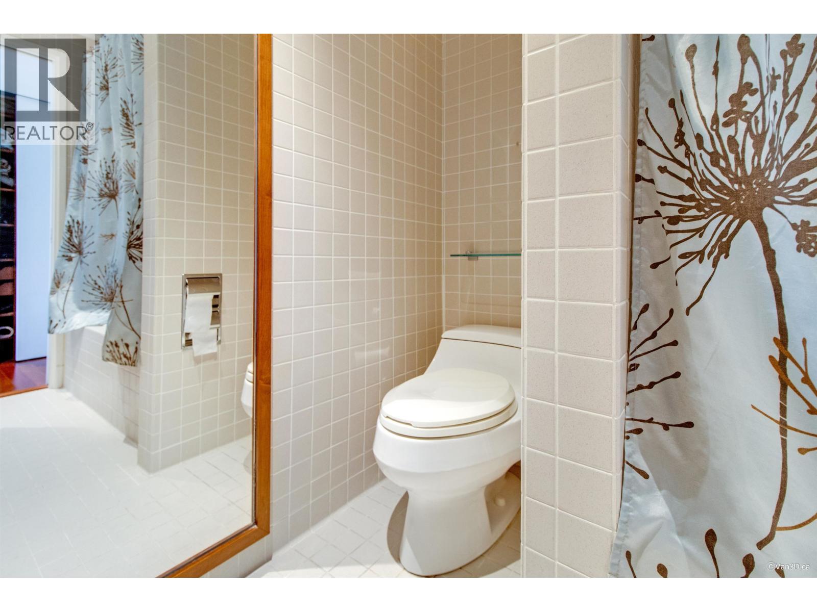 401 2628 Ash Street Property Photo 14