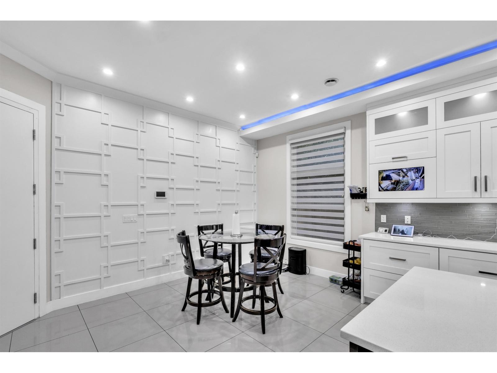 11899 74b Avenue Property Photo 3