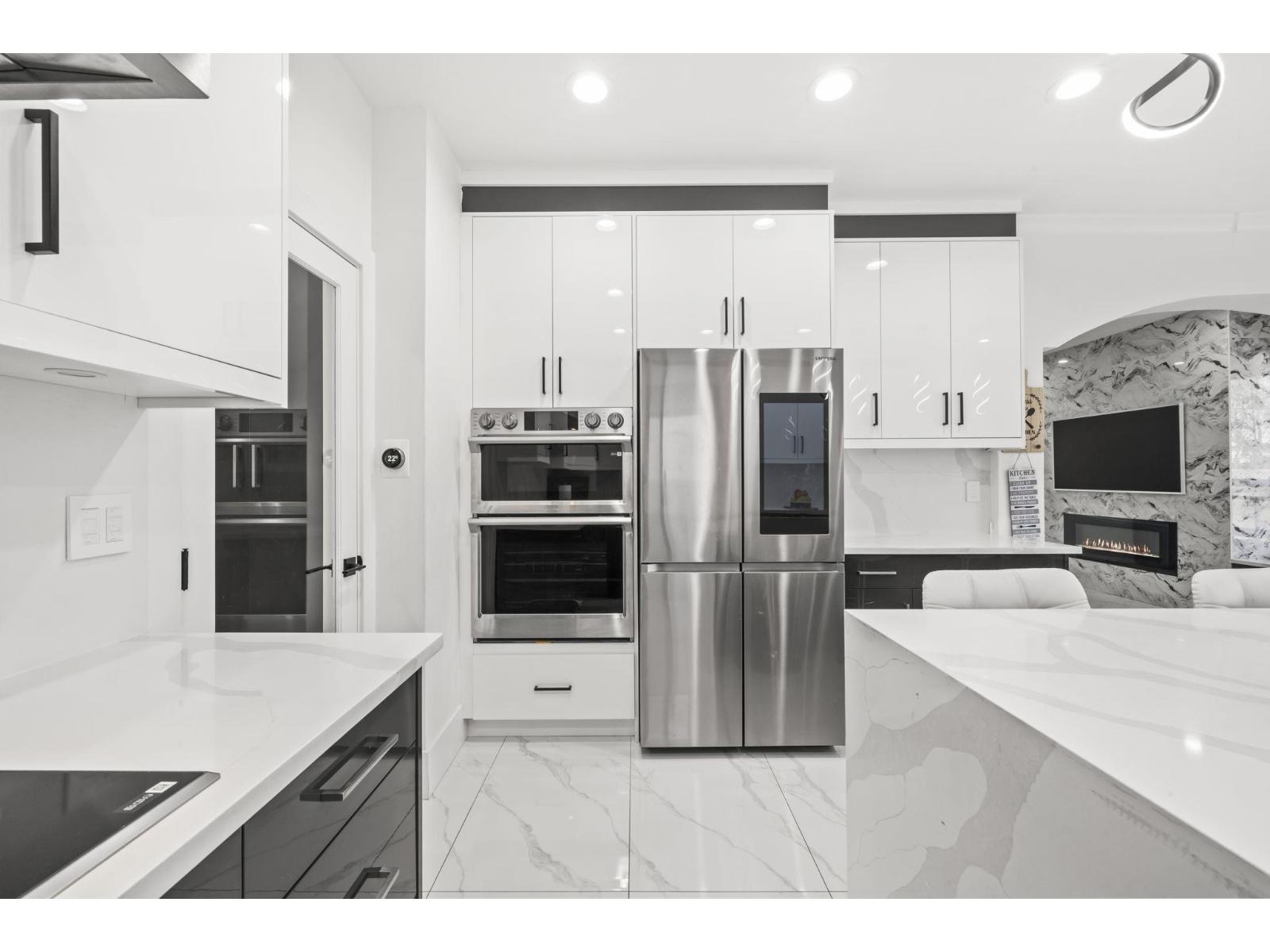 15079 67 Avenue Property Photo 8