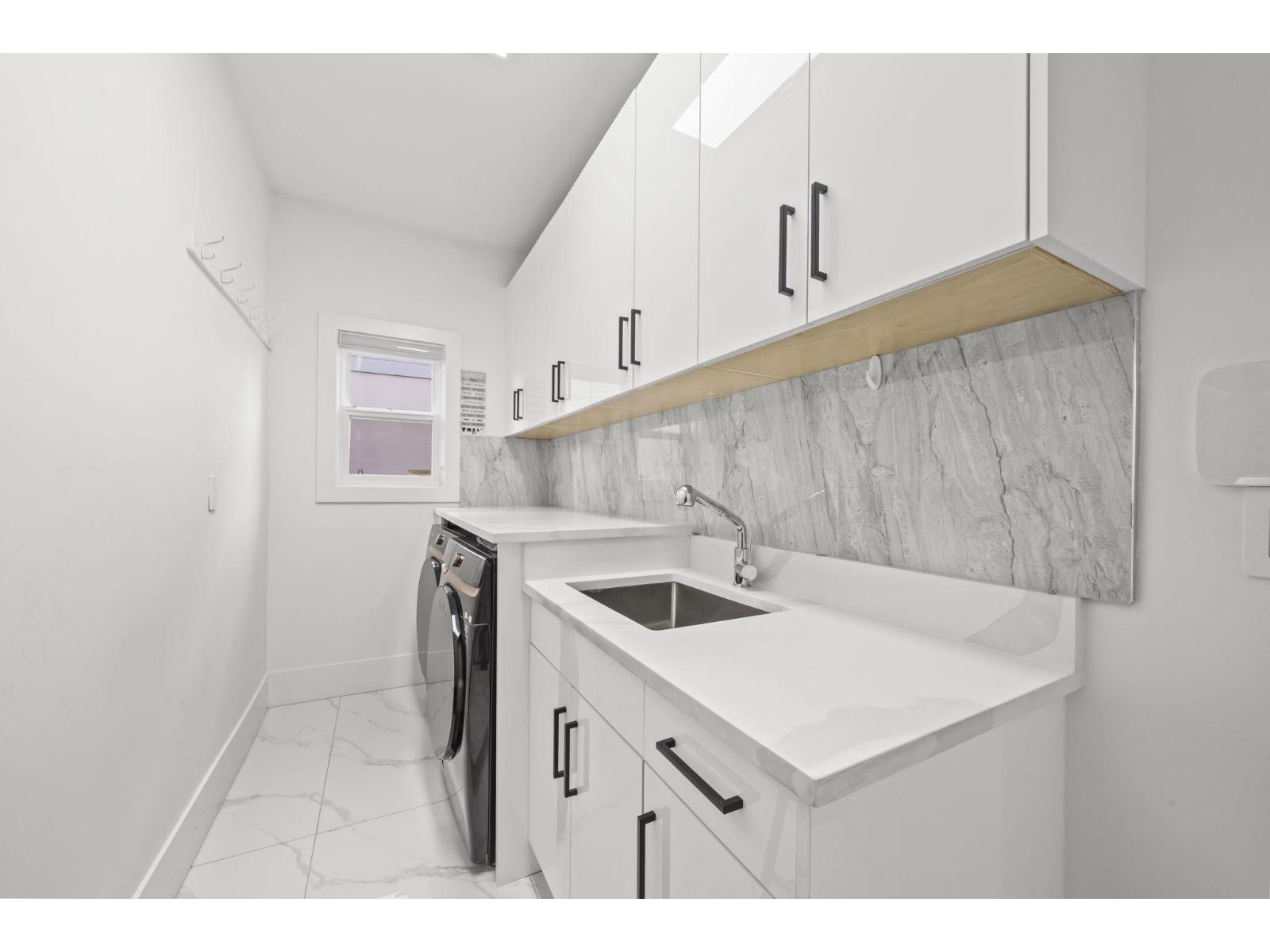 15079 67 Avenue Property Photo 16