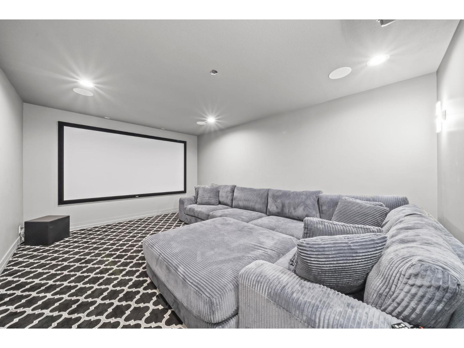 15079 67 Avenue Property Photo 19