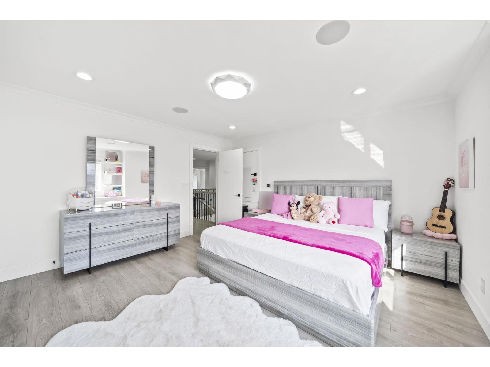 15079 67 Avenue Property Photo 25