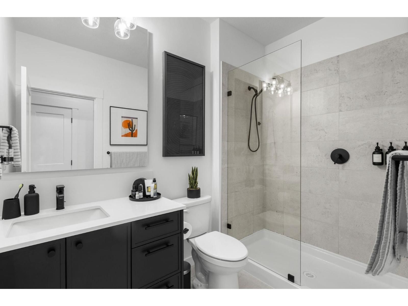 44 2886 Montrose Avenue Property Photo 23