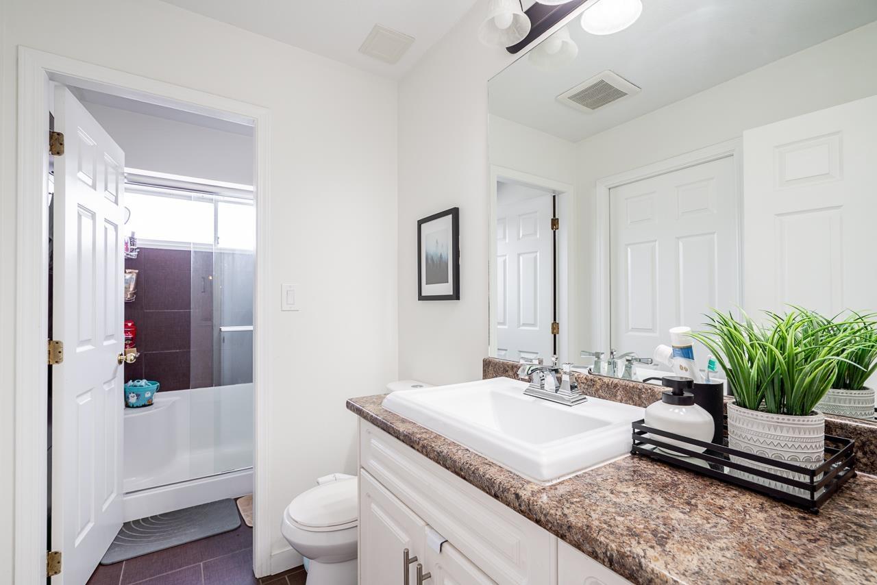 11 31255 Upper Maclure Road Property Photo 23