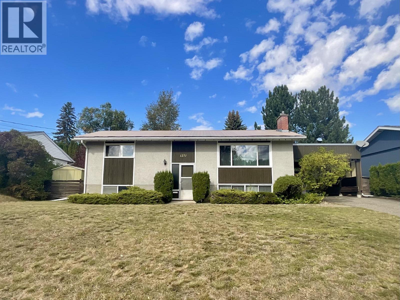 1271 YORSTON AVENUE Property Photo 1