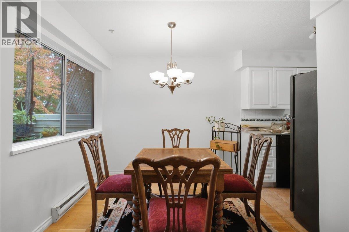 404 1723 Frances Street Property Photo 11
