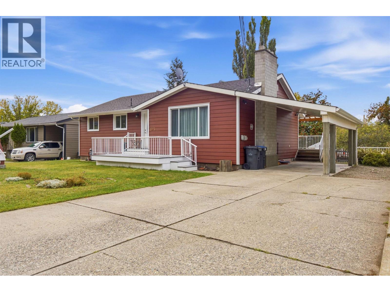 1025 Pigeon Avenue Property Photo 1