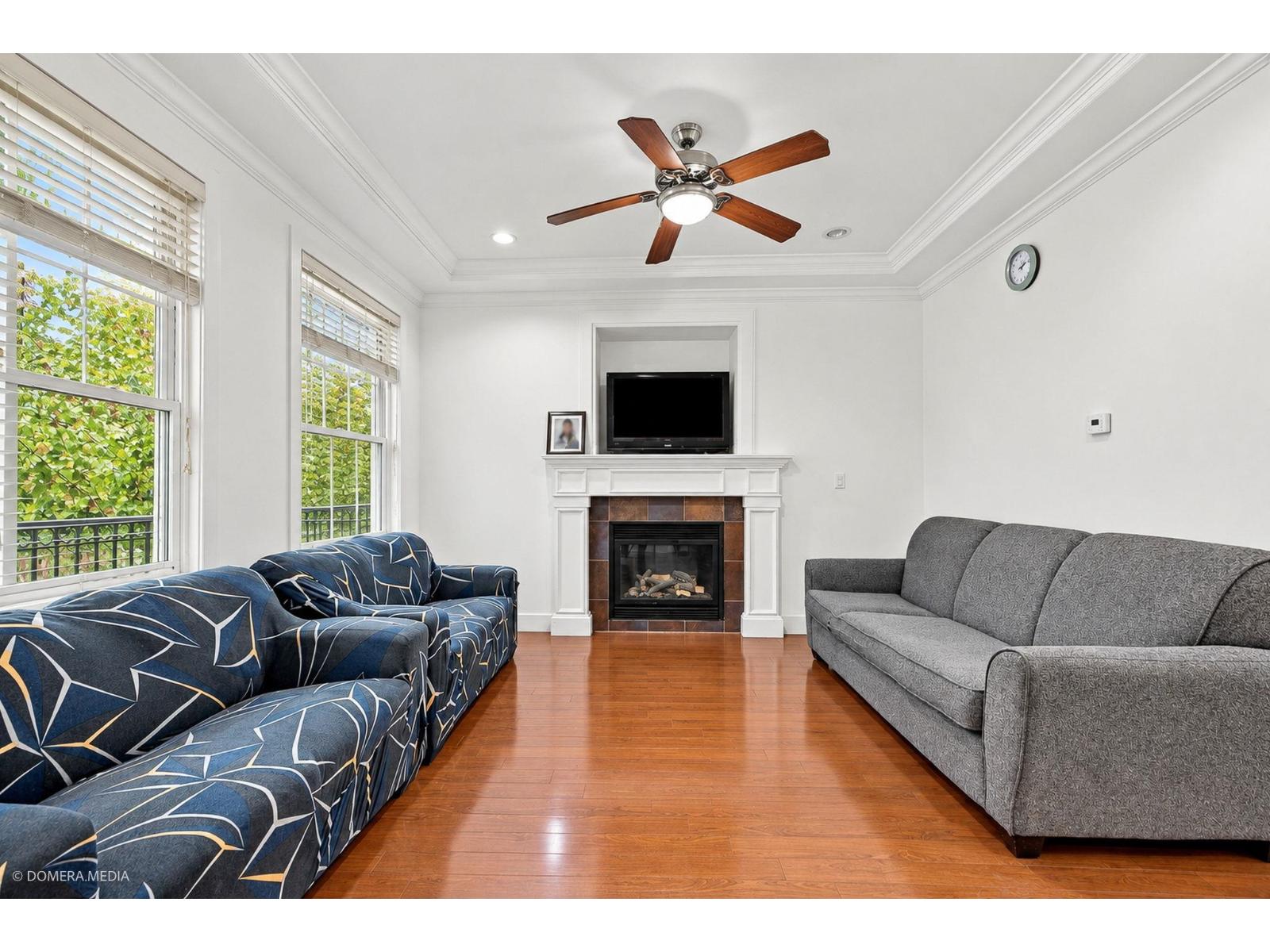 6911 144a Street Property Photo 6