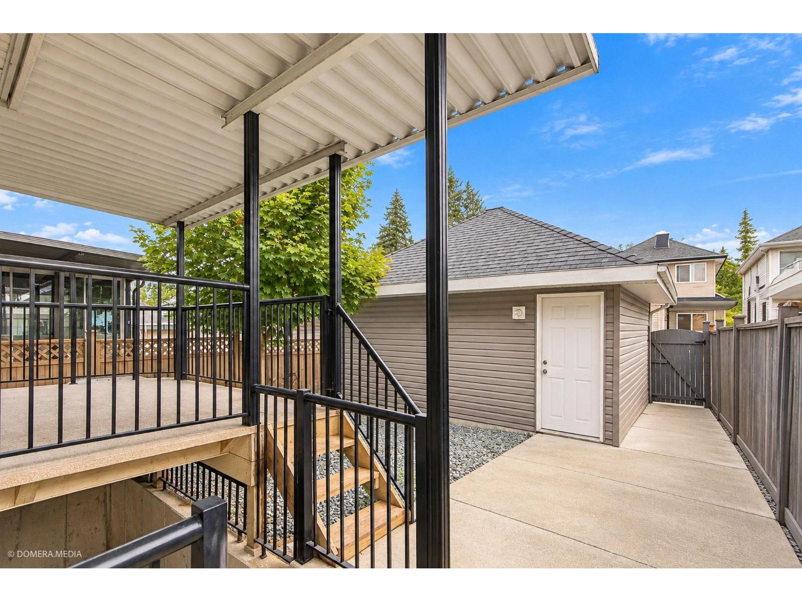 6911 144a Street Property Photo 25