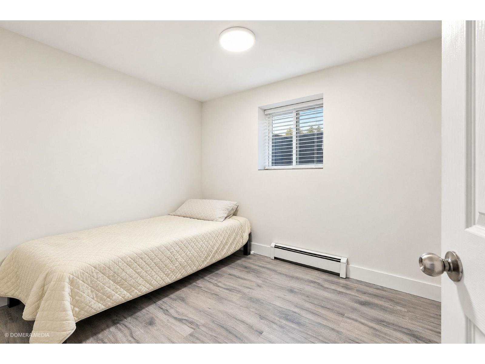 6911 144a Street Property Photo 28