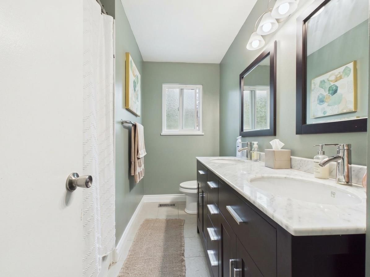 10662 Santa Monica Place Property Photo 14