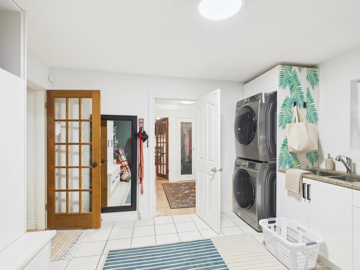 10662 Santa Monica Place Property Photo 17