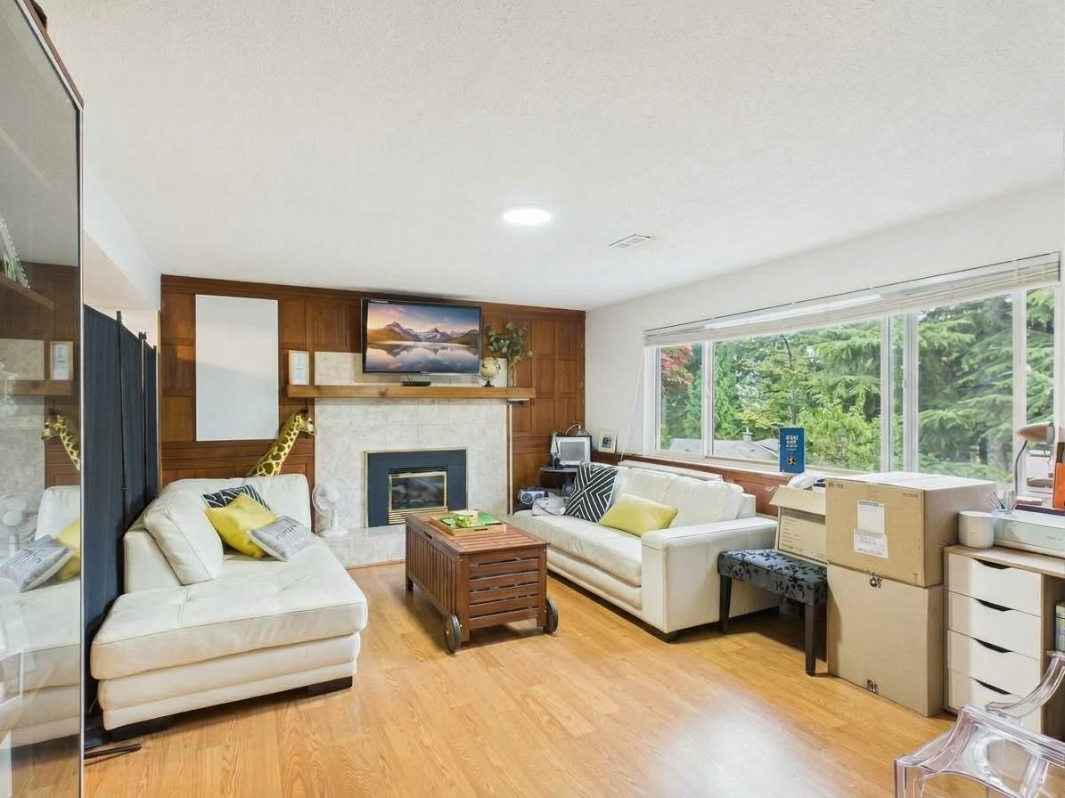 10662 Santa Monica Place Property Photo 19