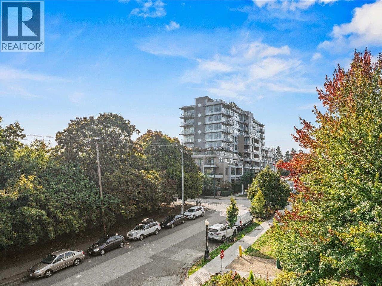304 2635 Prince Edward Street Property Photo 19