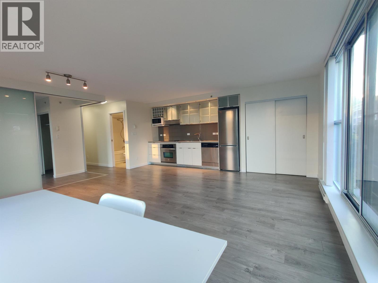 511 168 Powell Street Property Photo 1