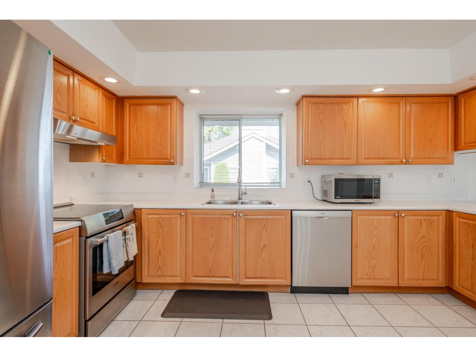 49 21746 52 Avenue Property Photo 10